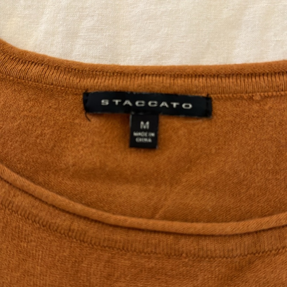 Color block sweater - Picture 2 of 4